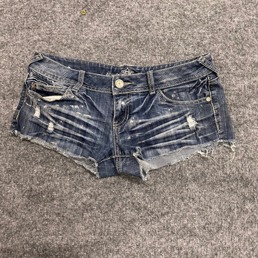 Almost Famous Denim Shorts Womens Size 7 Blue Distressed Paint Splatter Cutoff